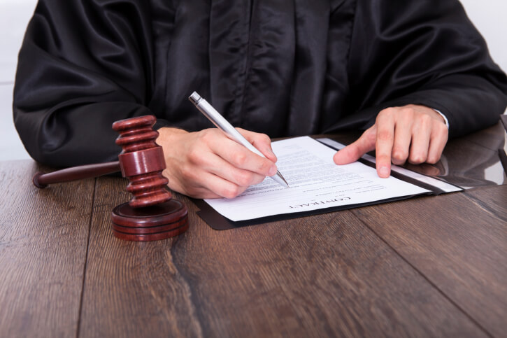 Các hành vi bị nghiêm cấm trong hoạt động kinh doanh xổ số